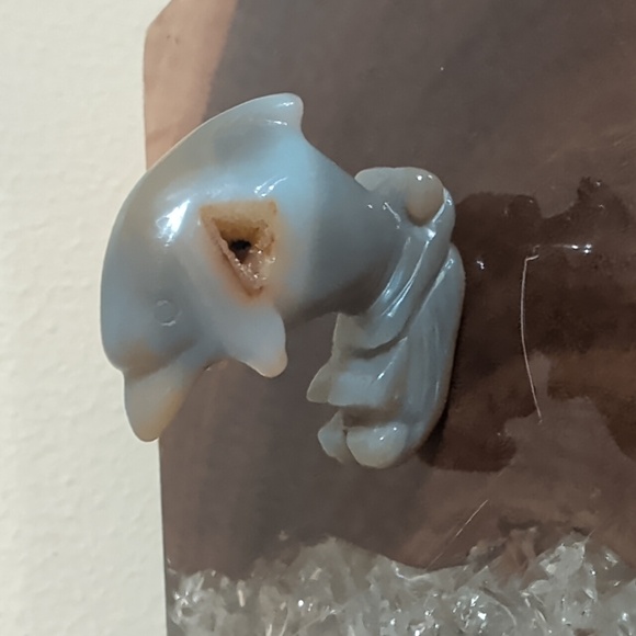 Stone Animal Carvings; Jasper, Rose Quartz, Labradite, Agate etc with Woven Bag - Picture 5 of 16